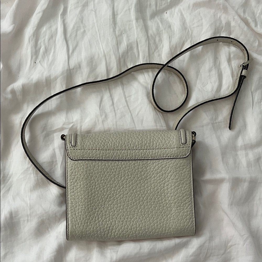 kate spade Pebbled Beige Leather Crossbody with Gold Hardware - Picture 4 of 4
